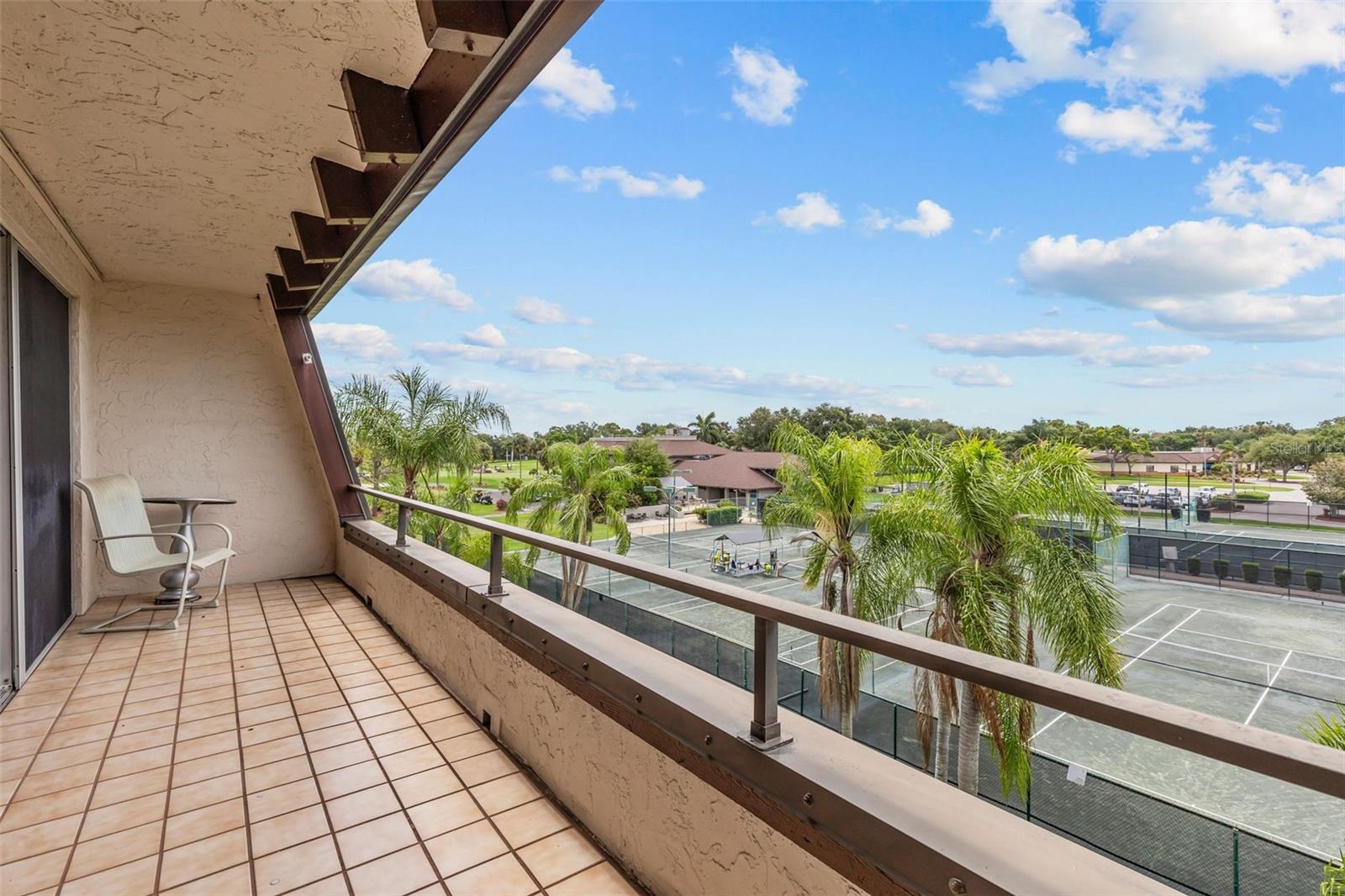 BRYNNWOOD CONDO 1 - Residential