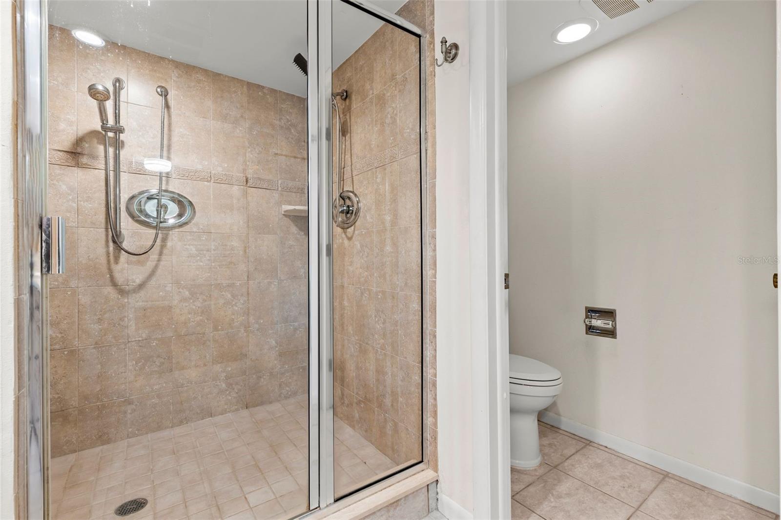 BRYNNWOOD CONDO 1 - Residential