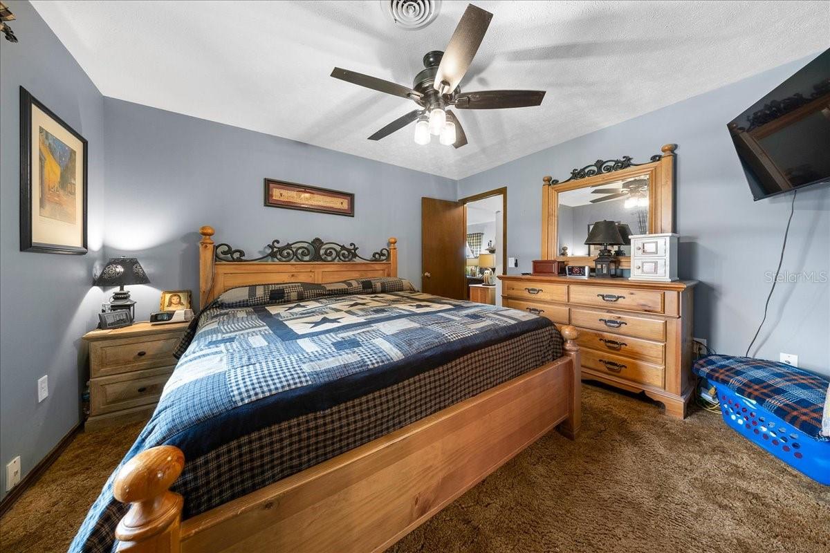 SILVER SPGS SHORES UN 22 - Residential