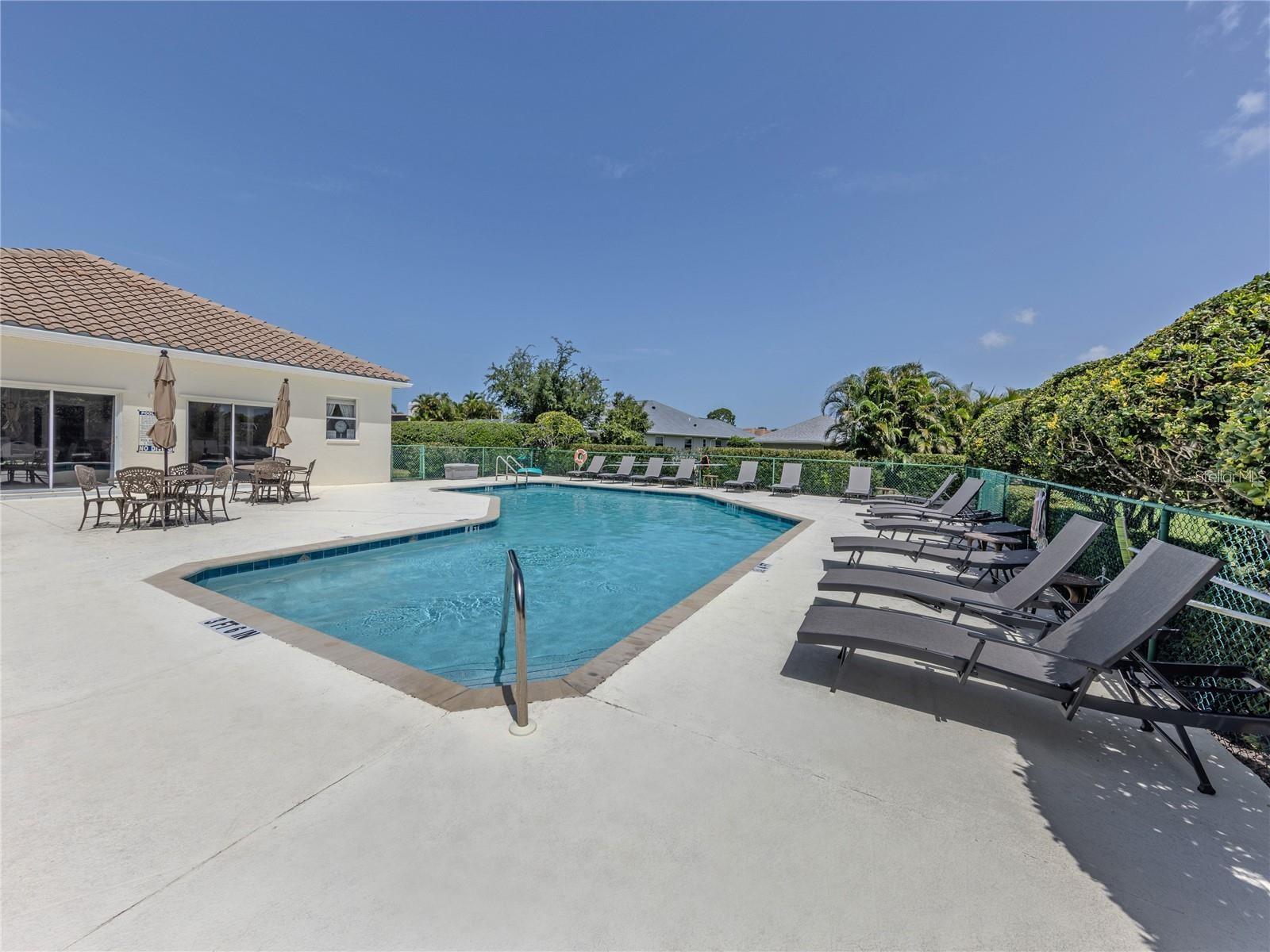 SWEETWATER VILLAS AT SOUTHWOOD UNIT 2 PH 2 - Residential