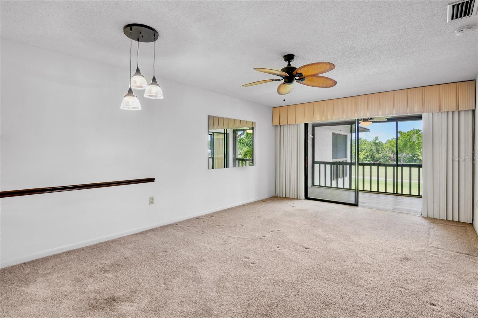 LONGWATER CHASE - Residential