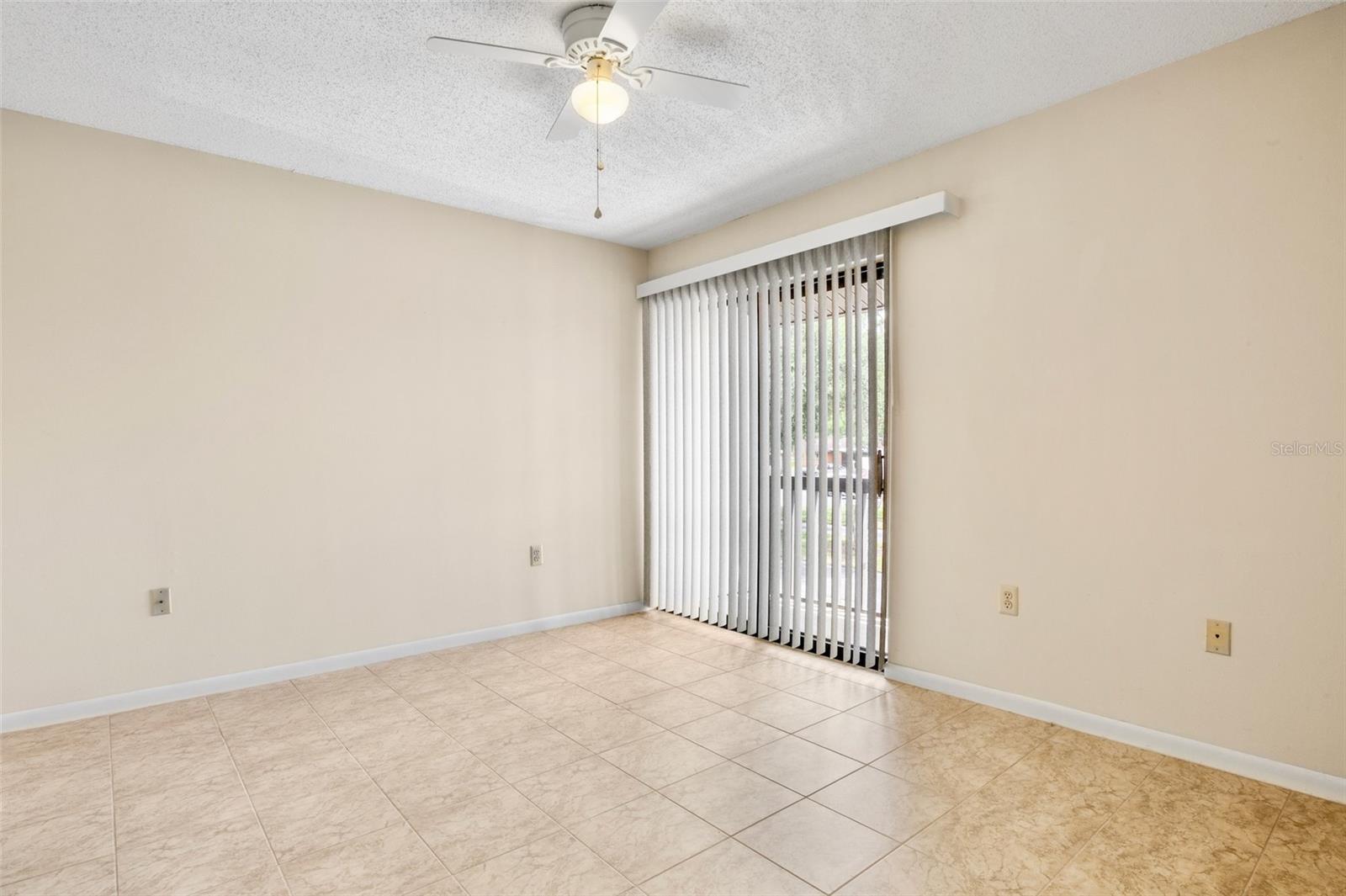 LONGWATER CHASE - Residential