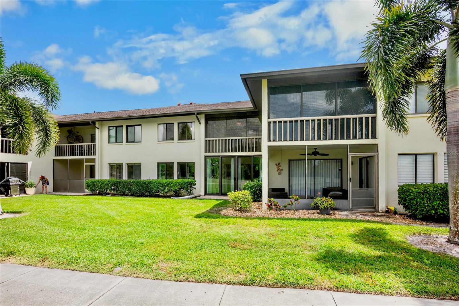 LONGWATER CHASE - Residential