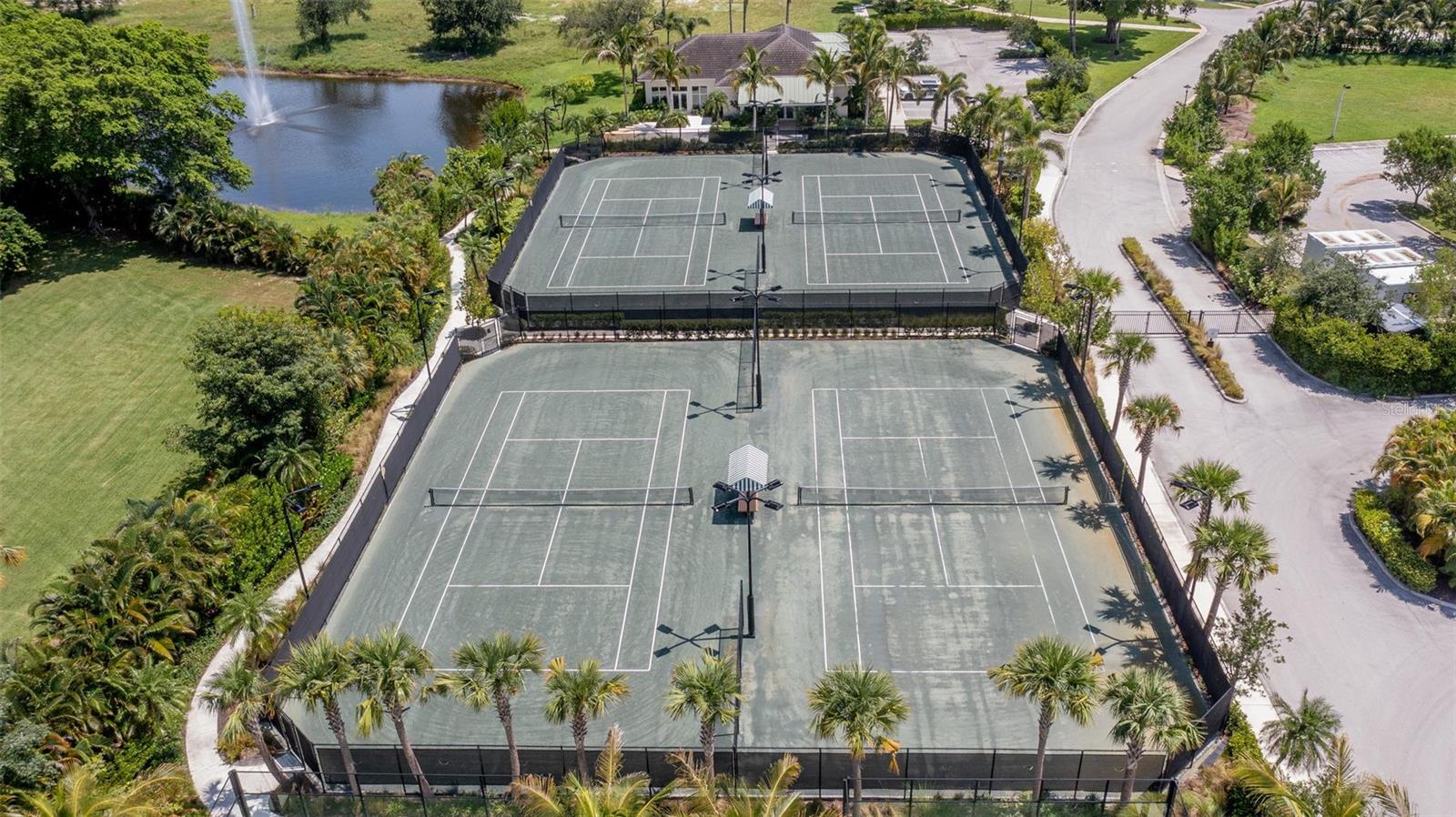 ENVOY CONDO - Residential