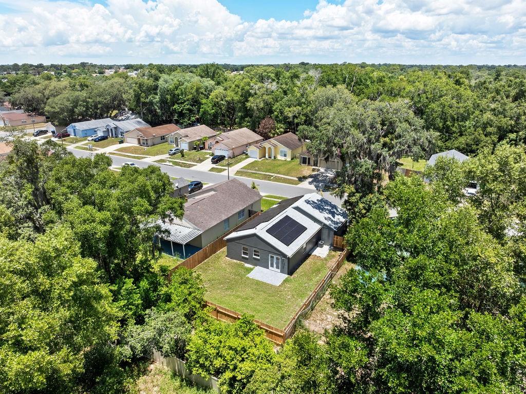 OAKS AT POWERS PARK - Residential