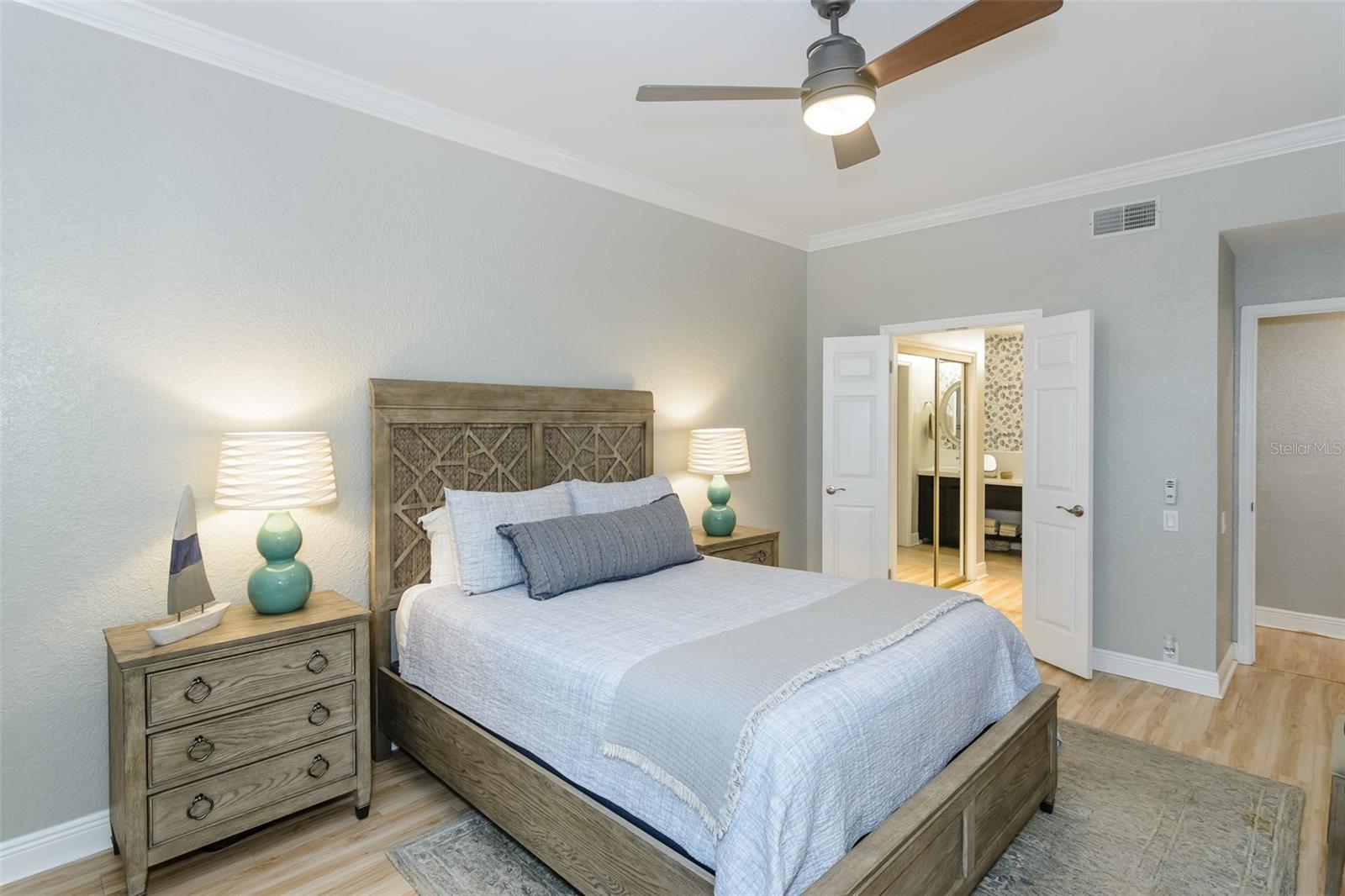 LOS PRADOS CONDO - Residential