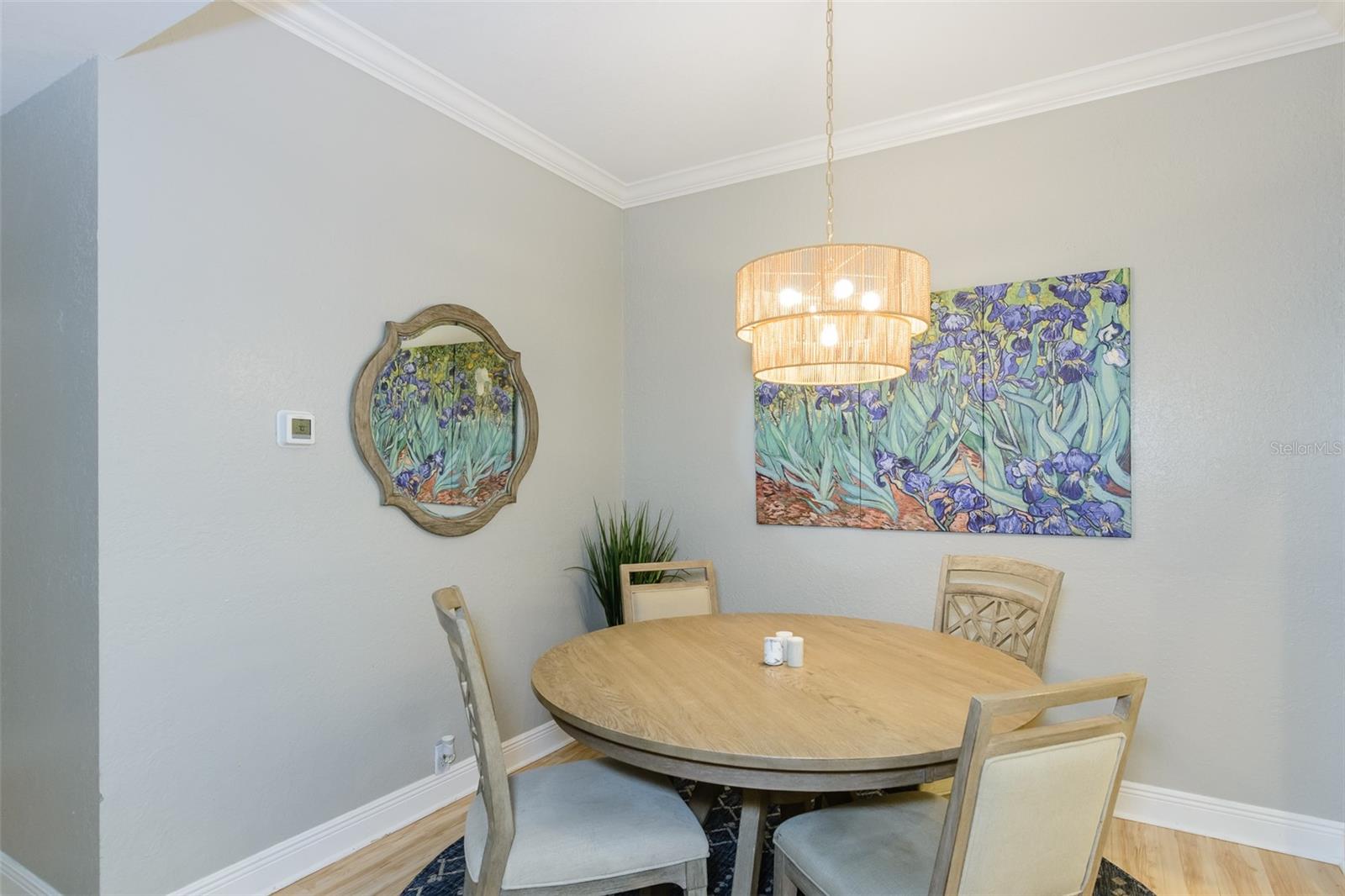 LOS PRADOS CONDO - Residential
