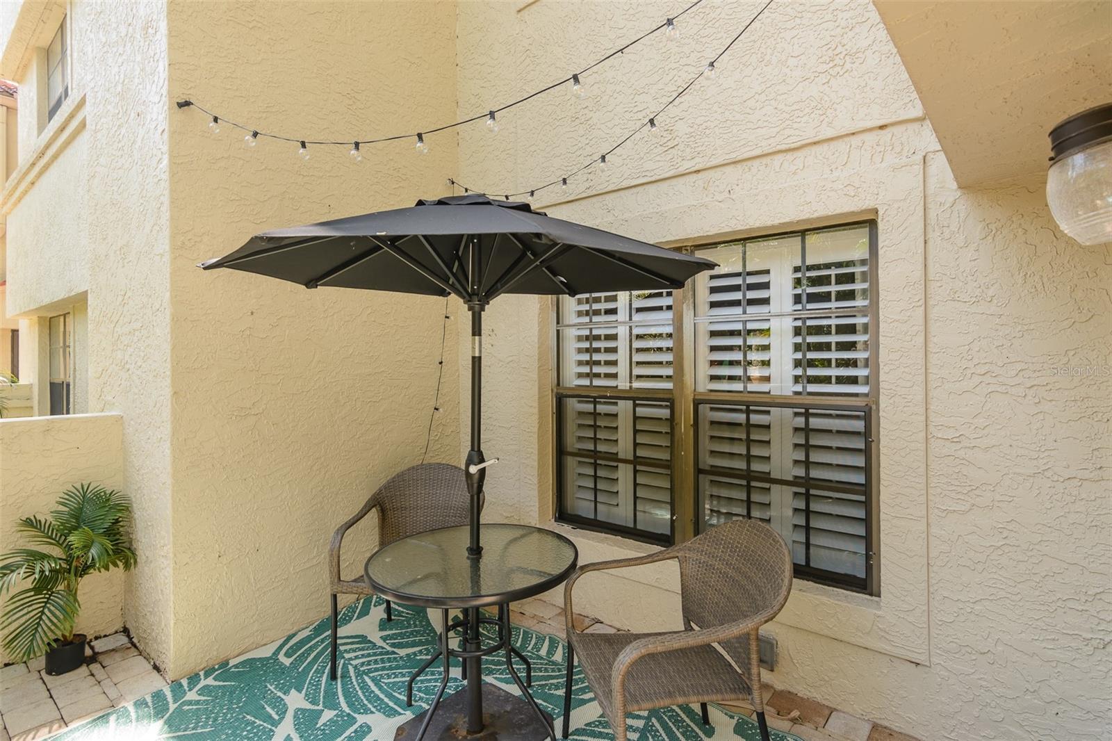 LOS PRADOS CONDO - Residential