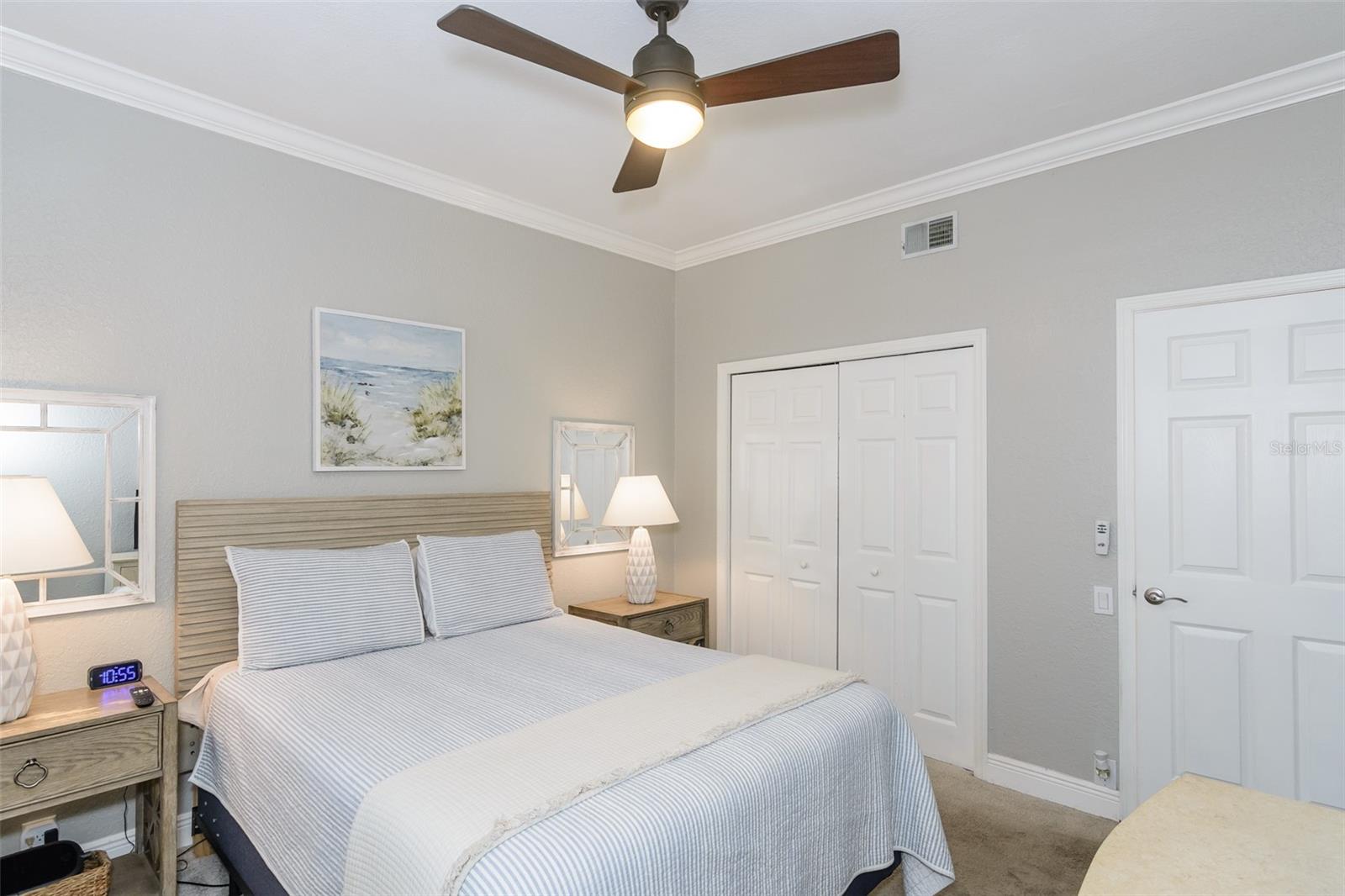LOS PRADOS CONDO - Residential
