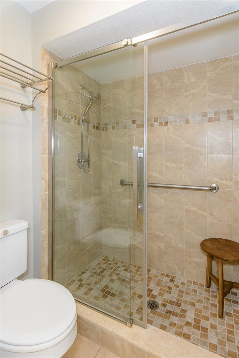 LOS PRADOS CONDO - Residential