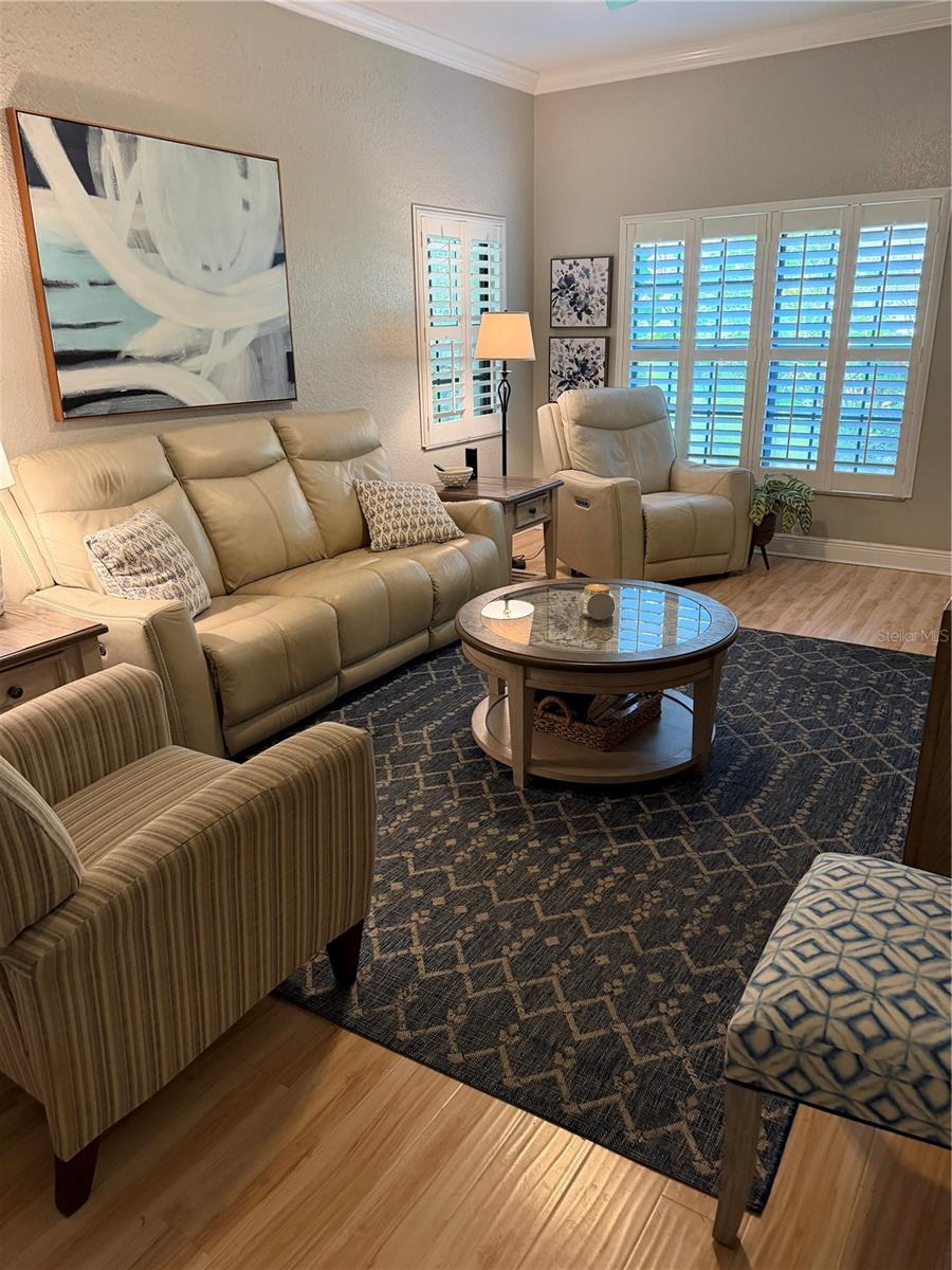 LOS PRADOS CONDO - Residential