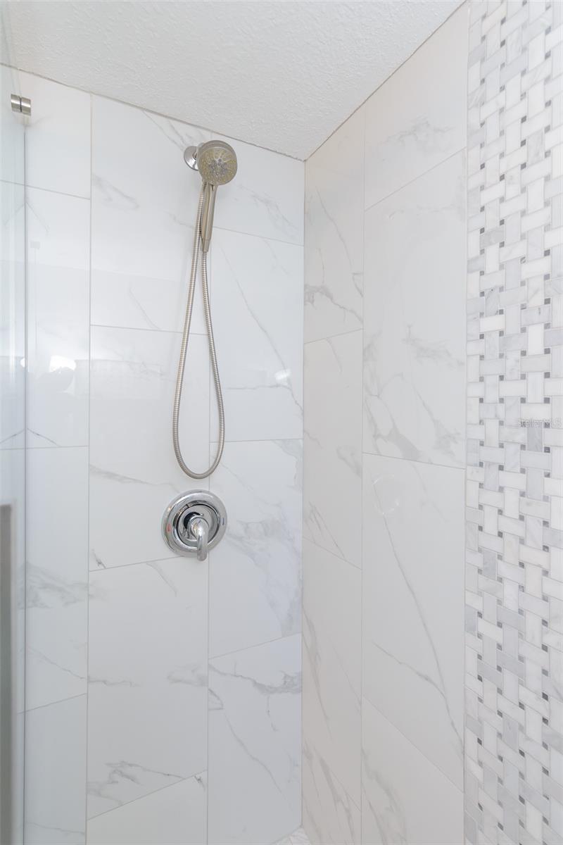 LOS PRADOS CONDO - Residential