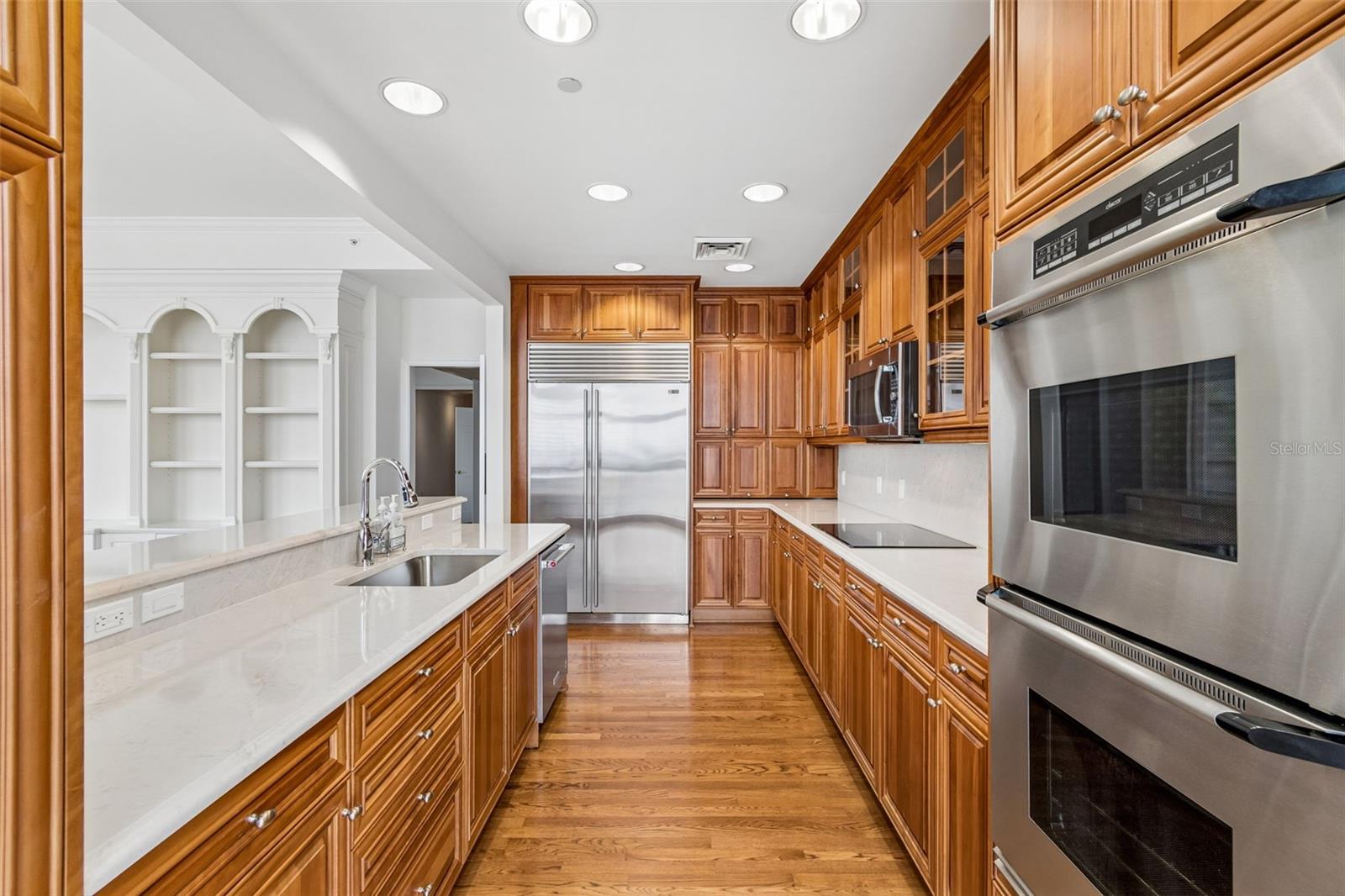 THE STOVALL ON BAYSHORE A CONDO - Residential