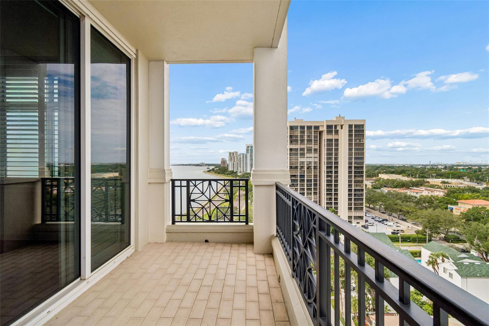 THE STOVALL ON BAYSHORE A CONDO - Residential
