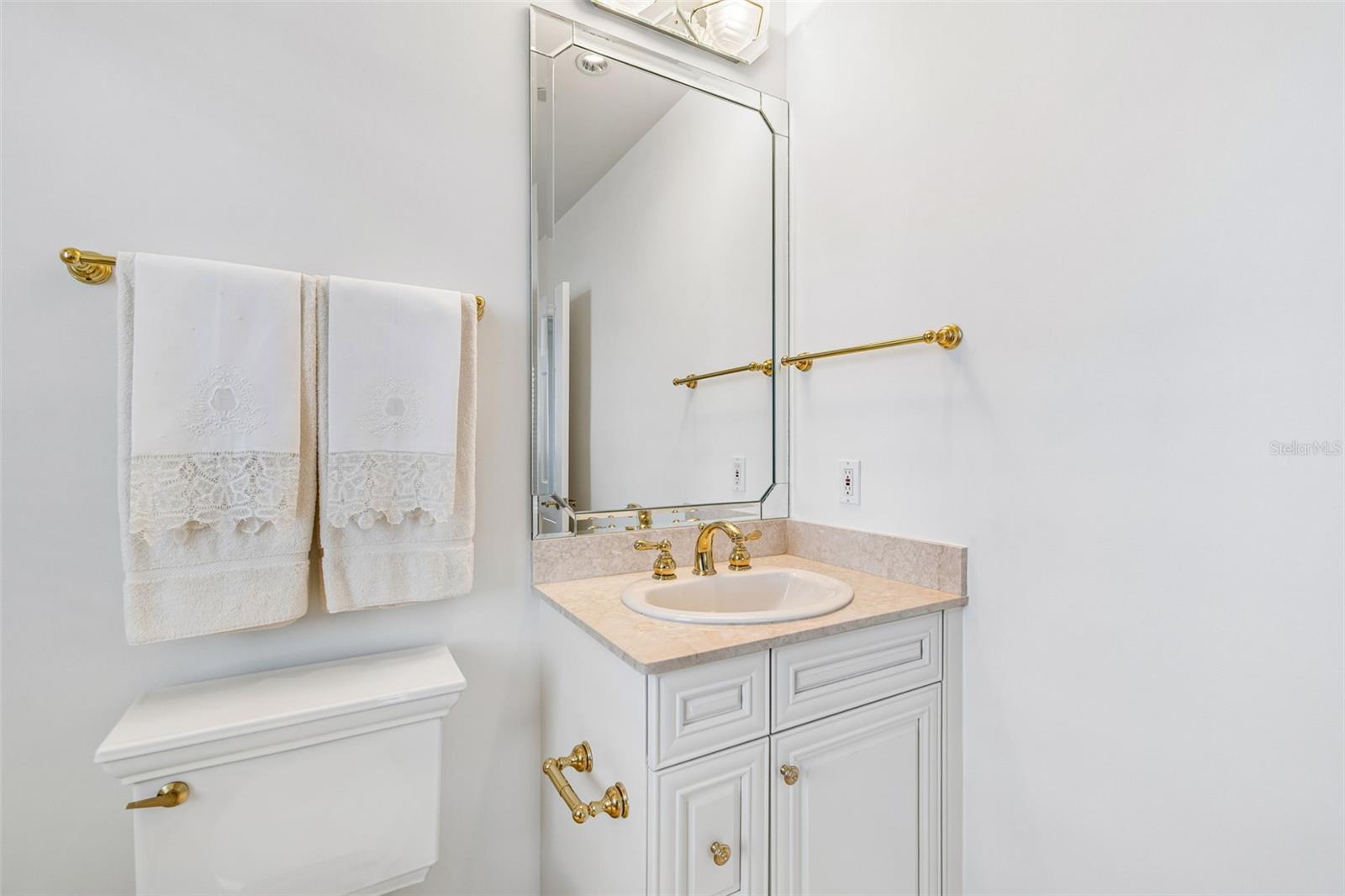 THE STOVALL ON BAYSHORE A CONDO - Residential