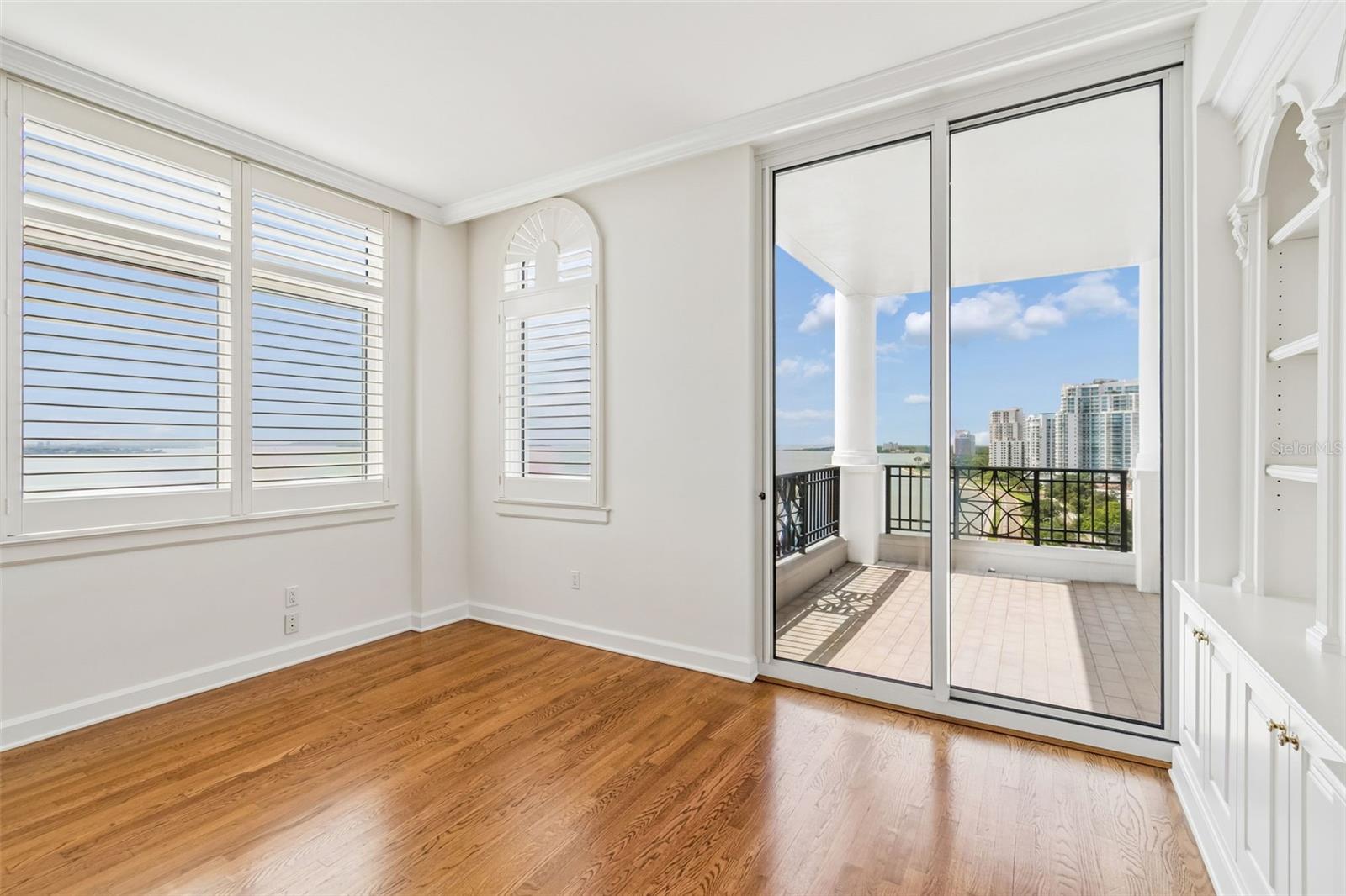 THE STOVALL ON BAYSHORE A CONDO - Residential