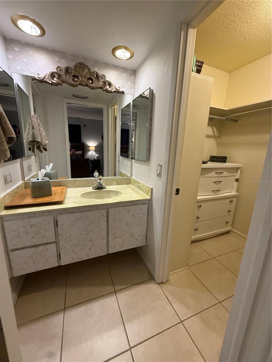 INDIAN LAKE ESTATES - Residential