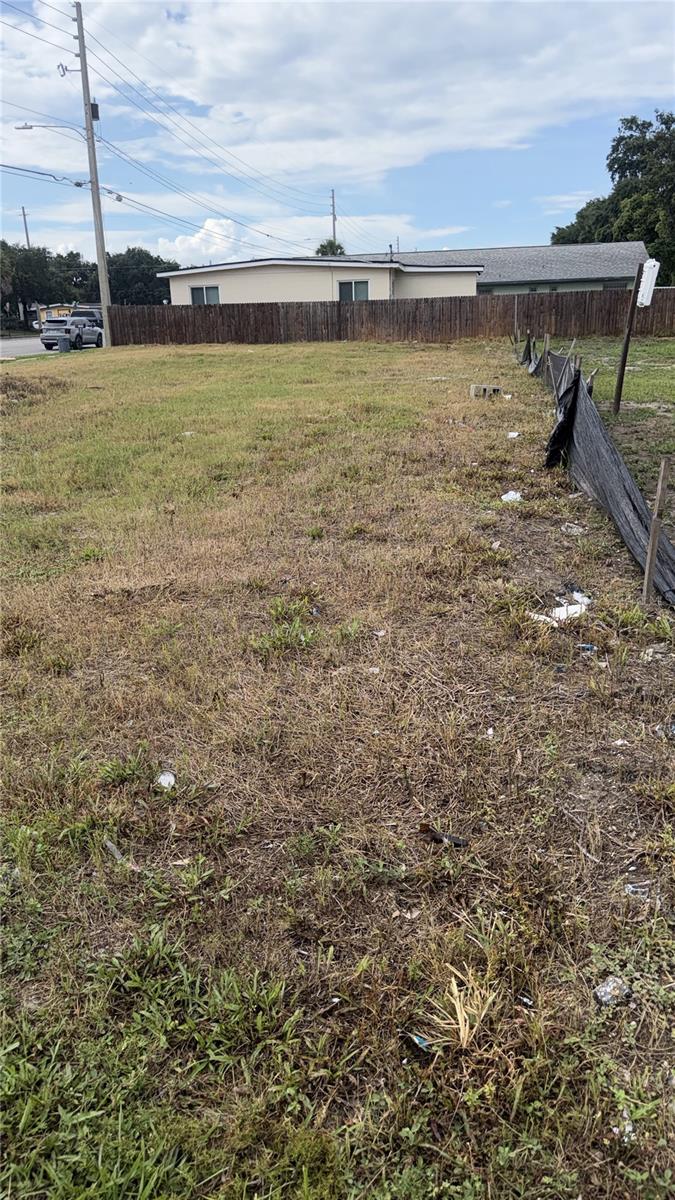 LAKE MANN SHORES ADD 01 - Land