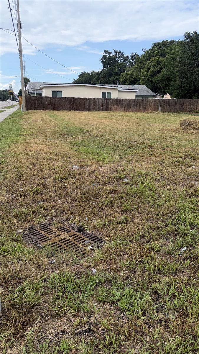 LAKE MANN SHORES ADD 01 - Land