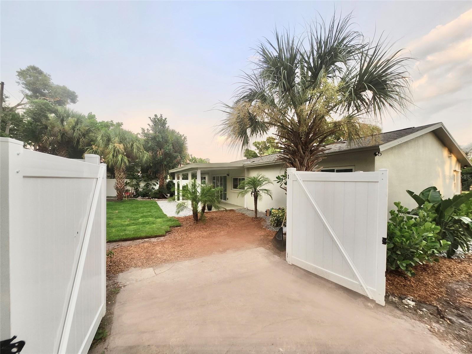 LAKEWOOD ESTATES SEC B - Residential