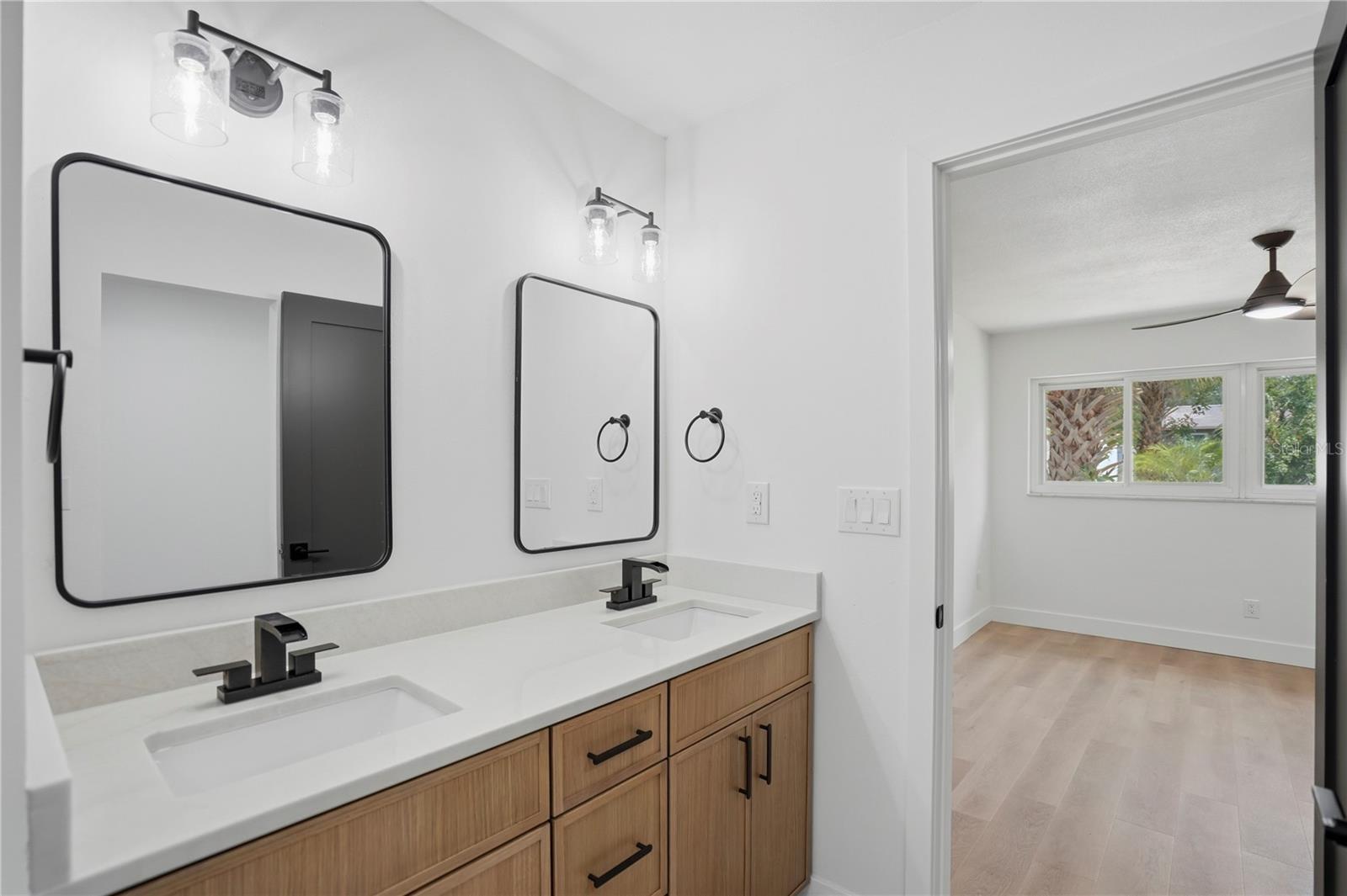 LAKEWOOD ESTATES SEC B - Residential