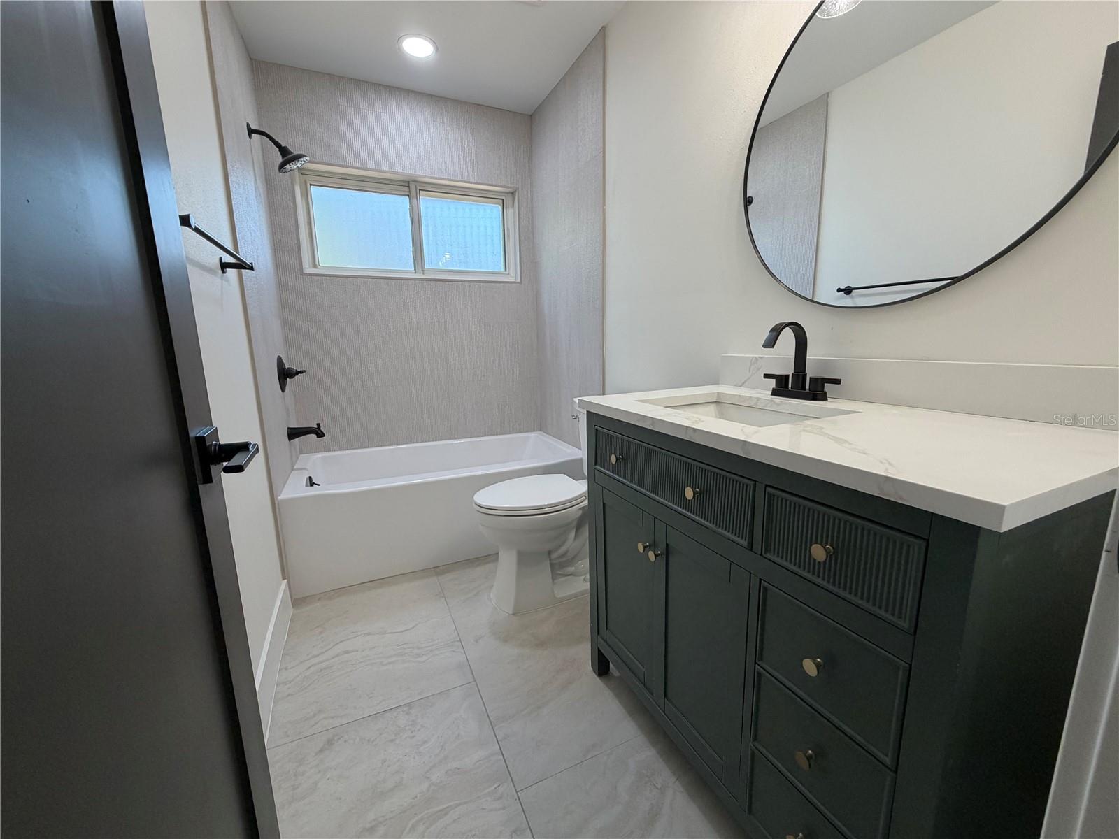 LAKEWOOD ESTATES SEC B - Residential