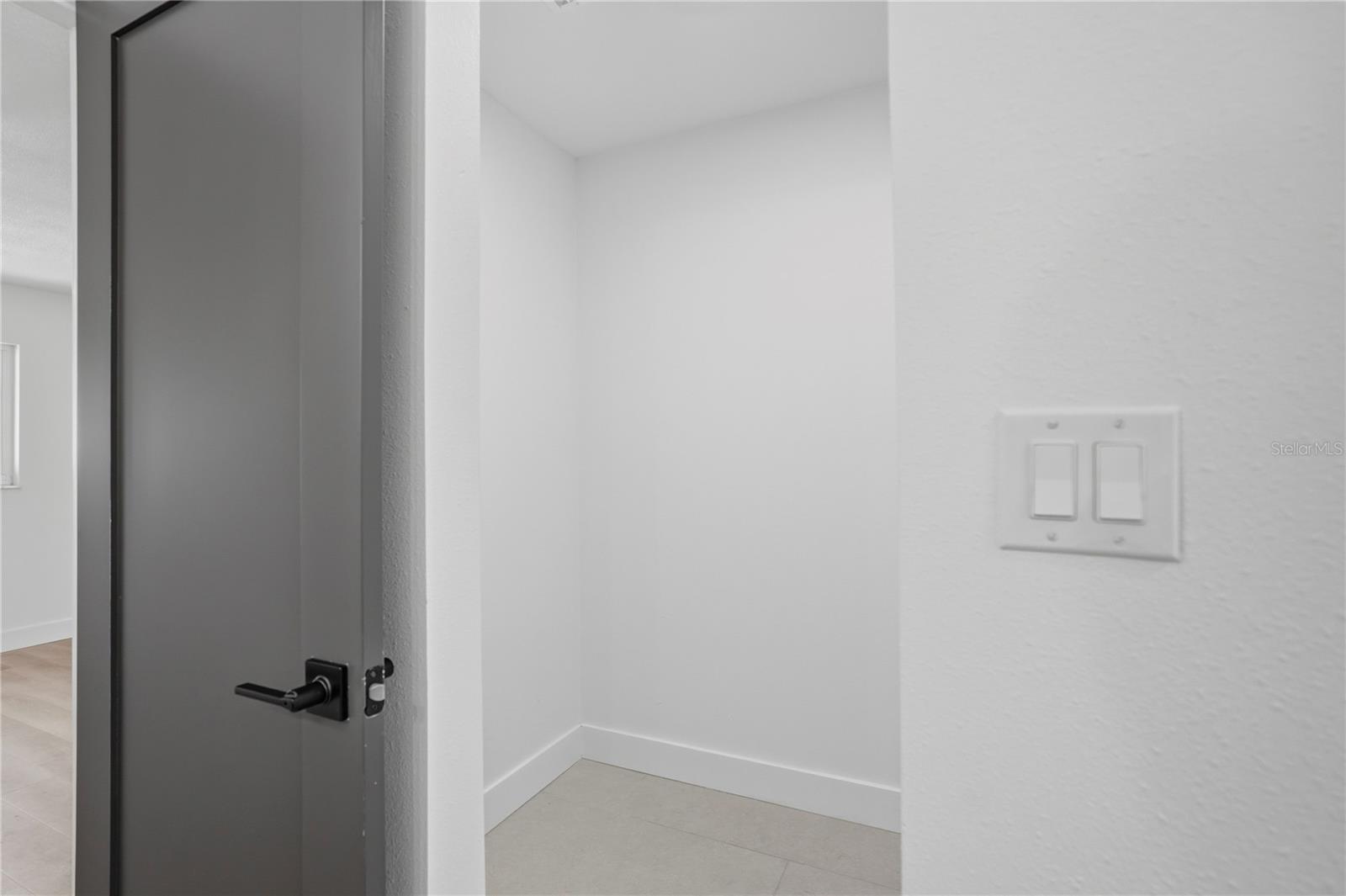 LAKEWOOD ESTATES SEC B - Residential