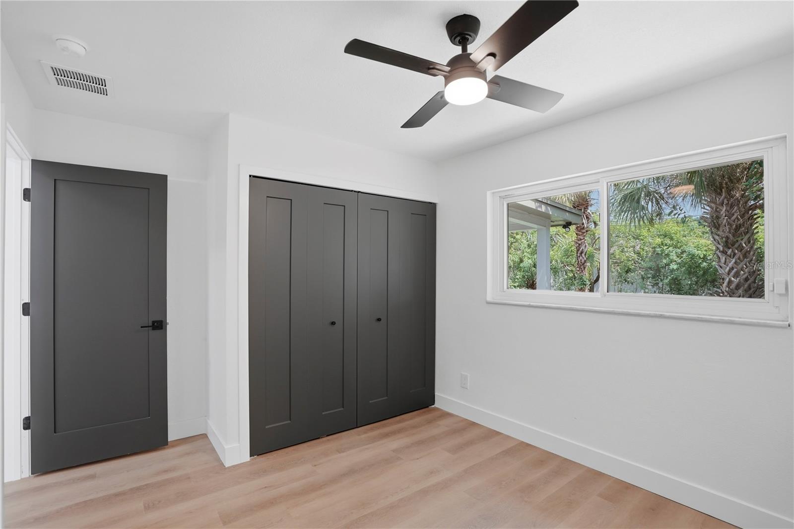 LAKEWOOD ESTATES SEC B - Residential