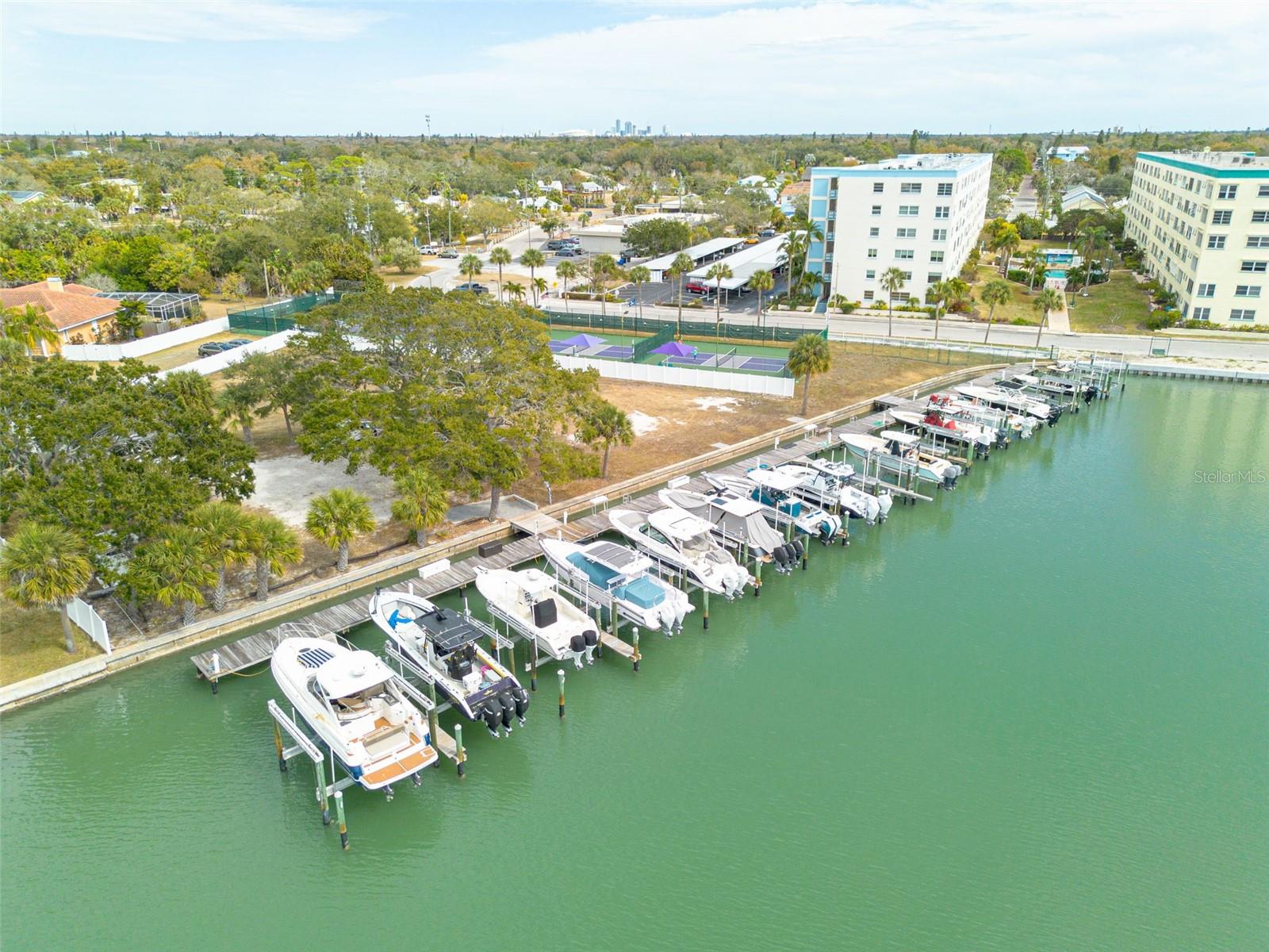 SKIMMER POINT PH I - Commercial Sale