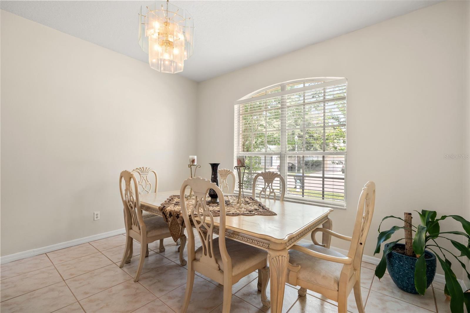 UNIVERSITY PINES - Residential