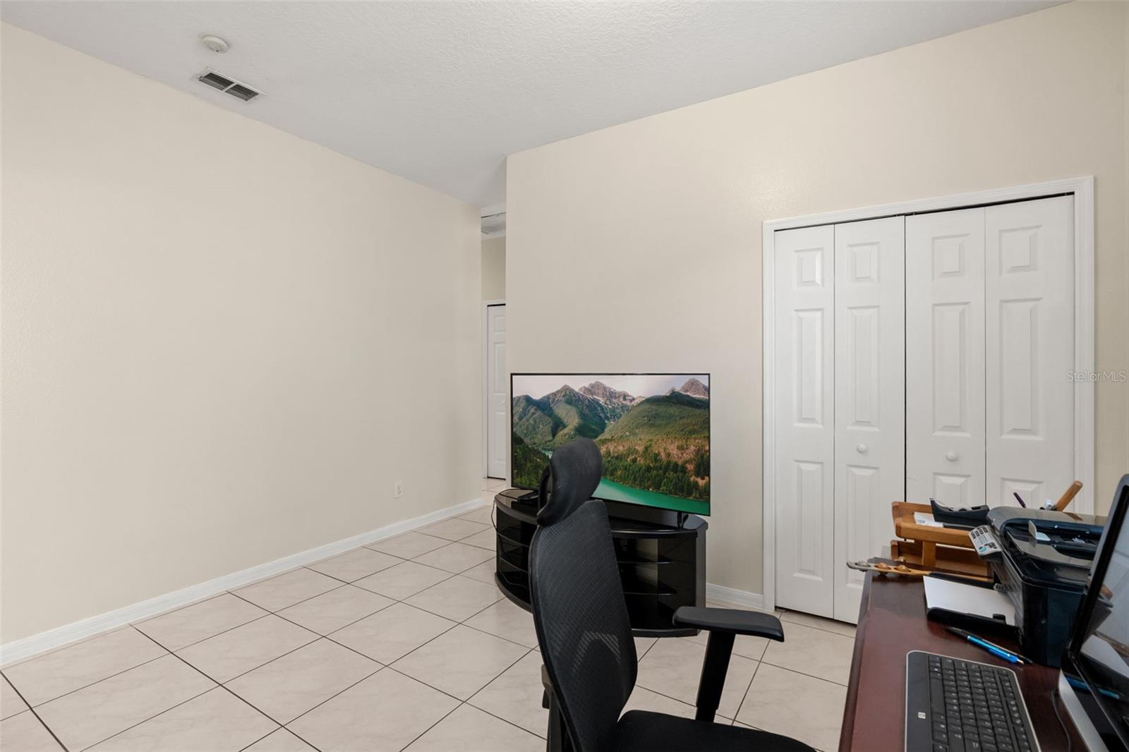 UNIVERSITY PINES - Residential