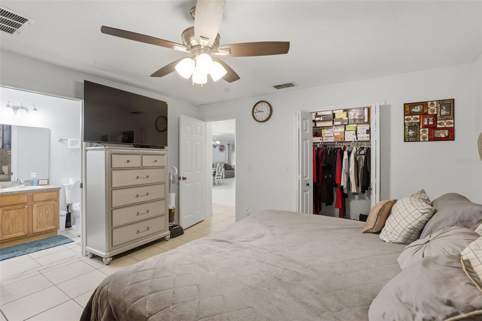 VALENCIA PARK - Residential