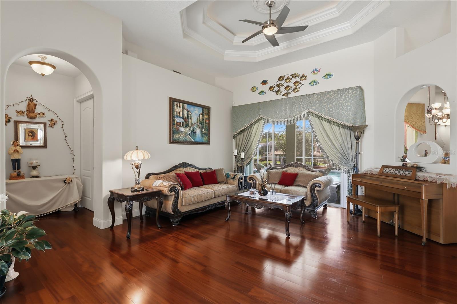 PALM HARBOR - Residential