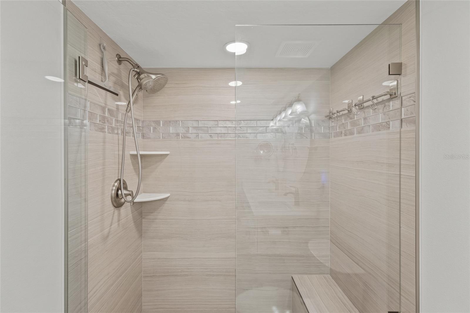 PELICAN COVE XIII - Residential
