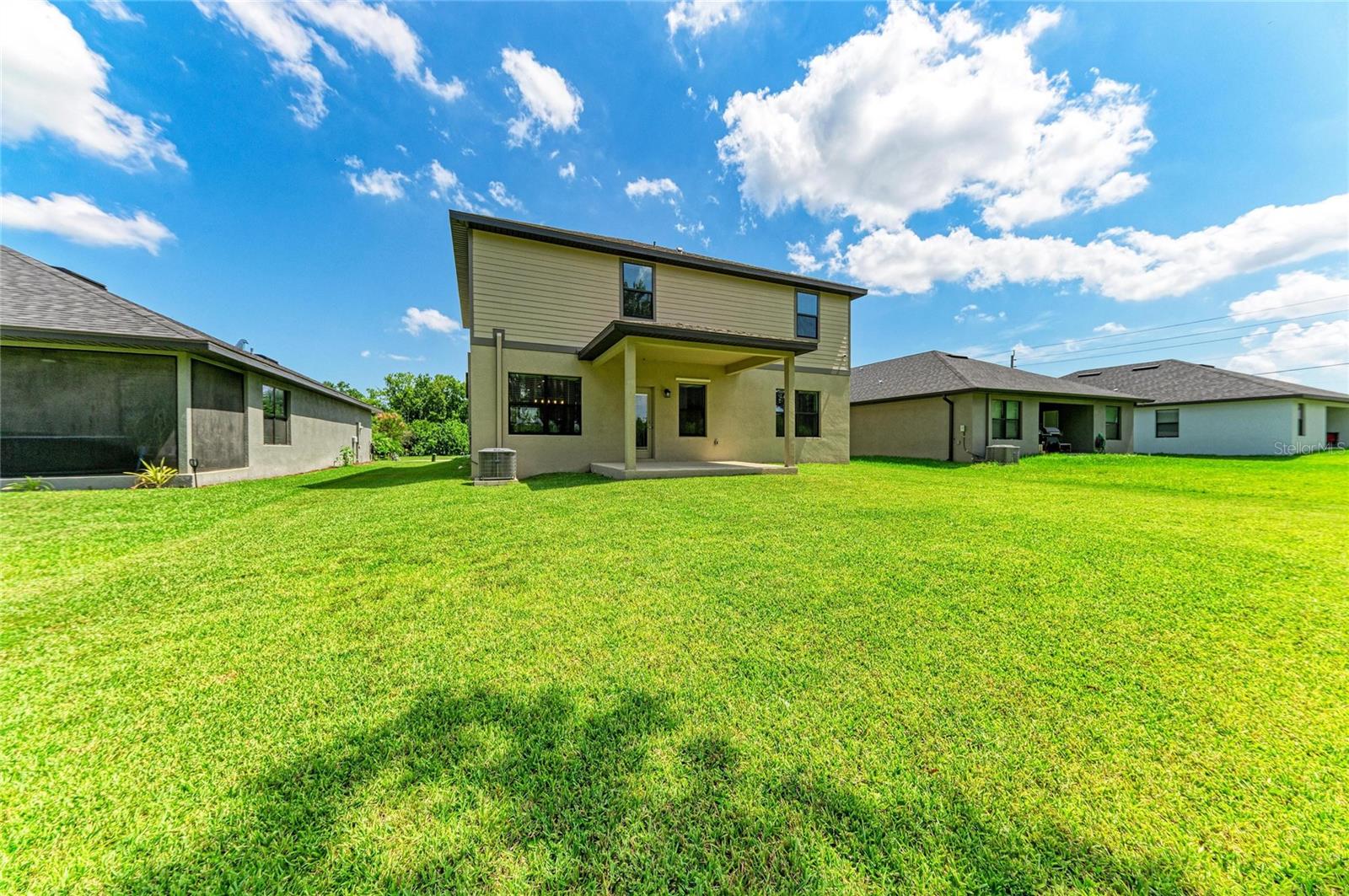 GRAND OAK PRESERVE FKA THE PONDS - Residential