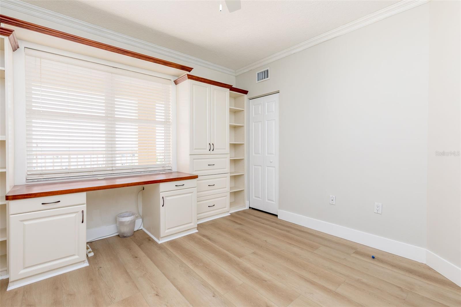 TIDES BEACH CLUB CONDO - Residential