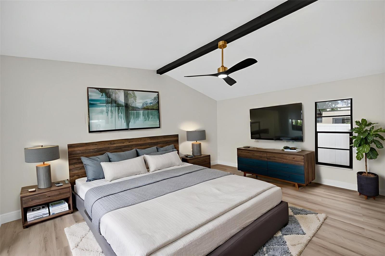 BRIARWOODS - Residential