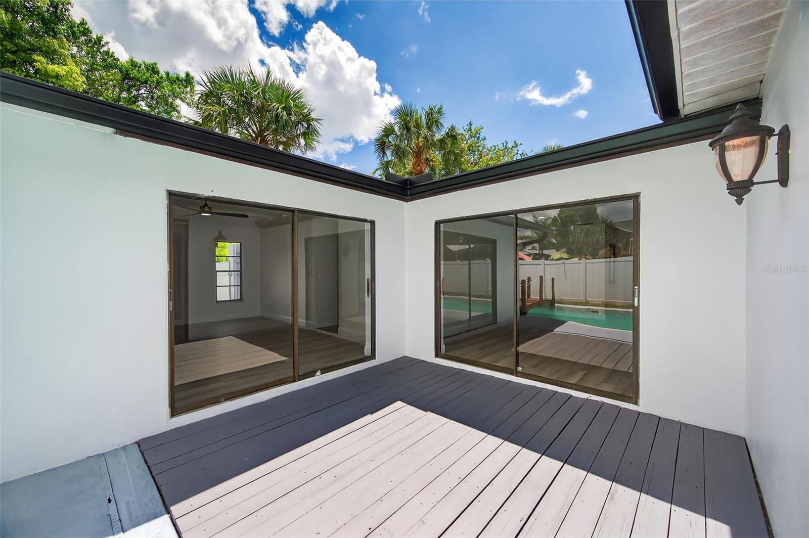 BRIARWOODS - Residential