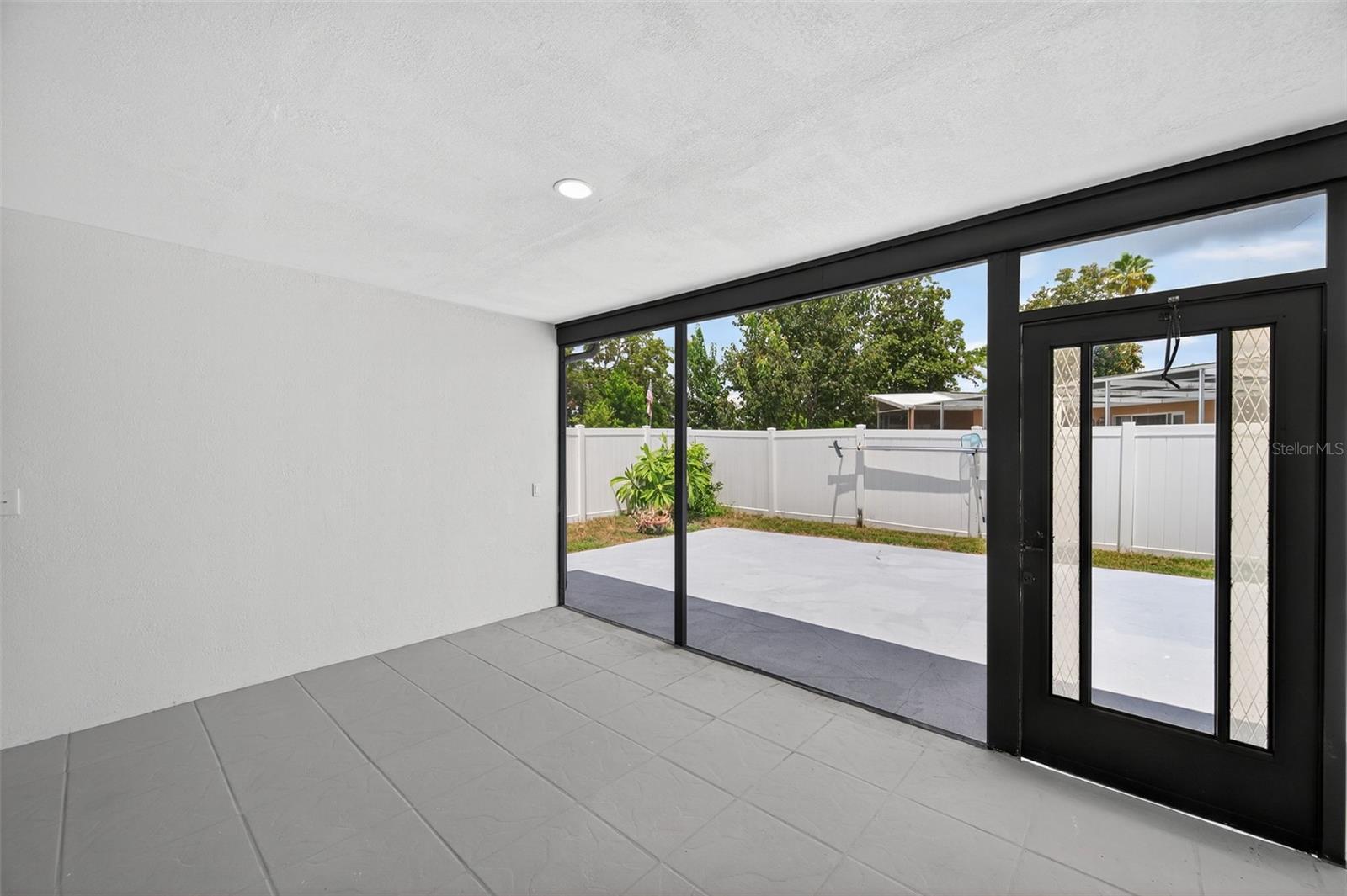 BRIARWOODS - Residential