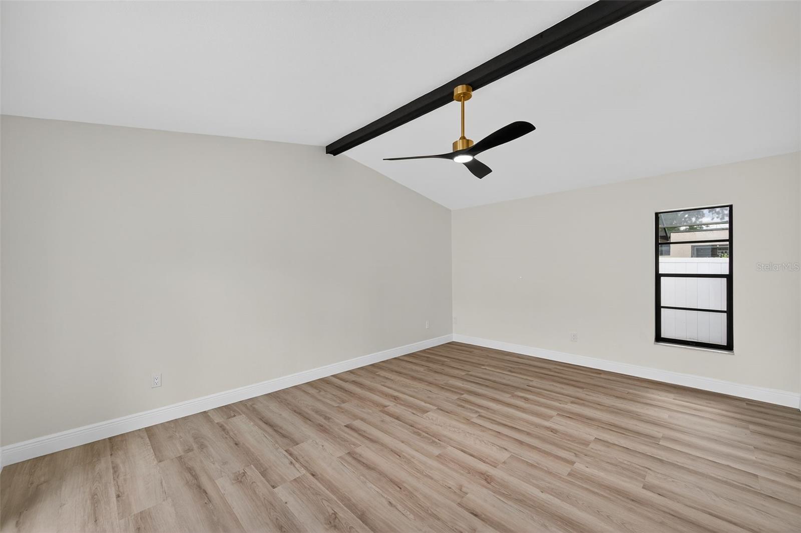 BRIARWOODS - Residential