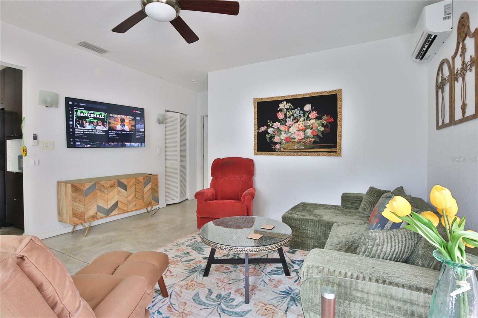 BROADWAY COURT OF INDIAN BEACH - Residential