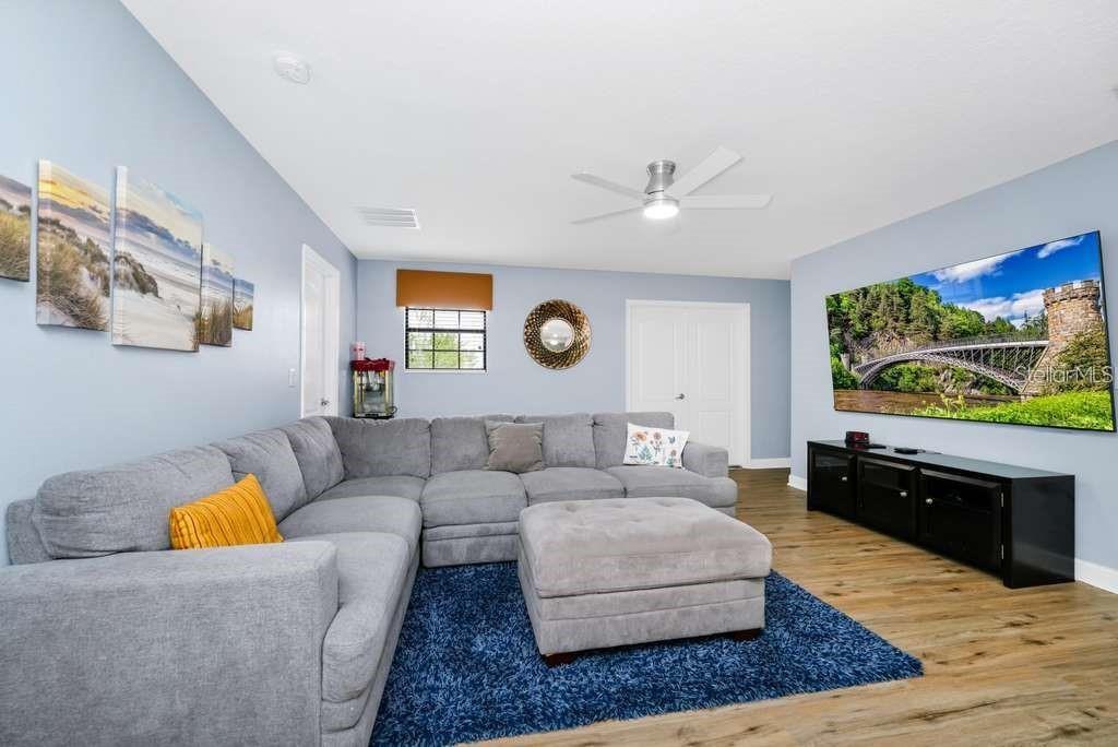 STONEYBROOK SOUTH PH G-1 PB 23 PG45-49 LOT 81 - Residential