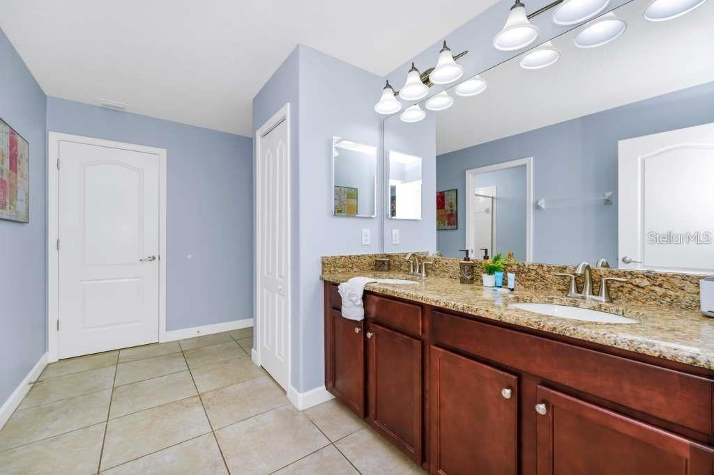 STONEYBROOK SOUTH PH G-1 PB 23 PG45-49 LOT 81 - Residential