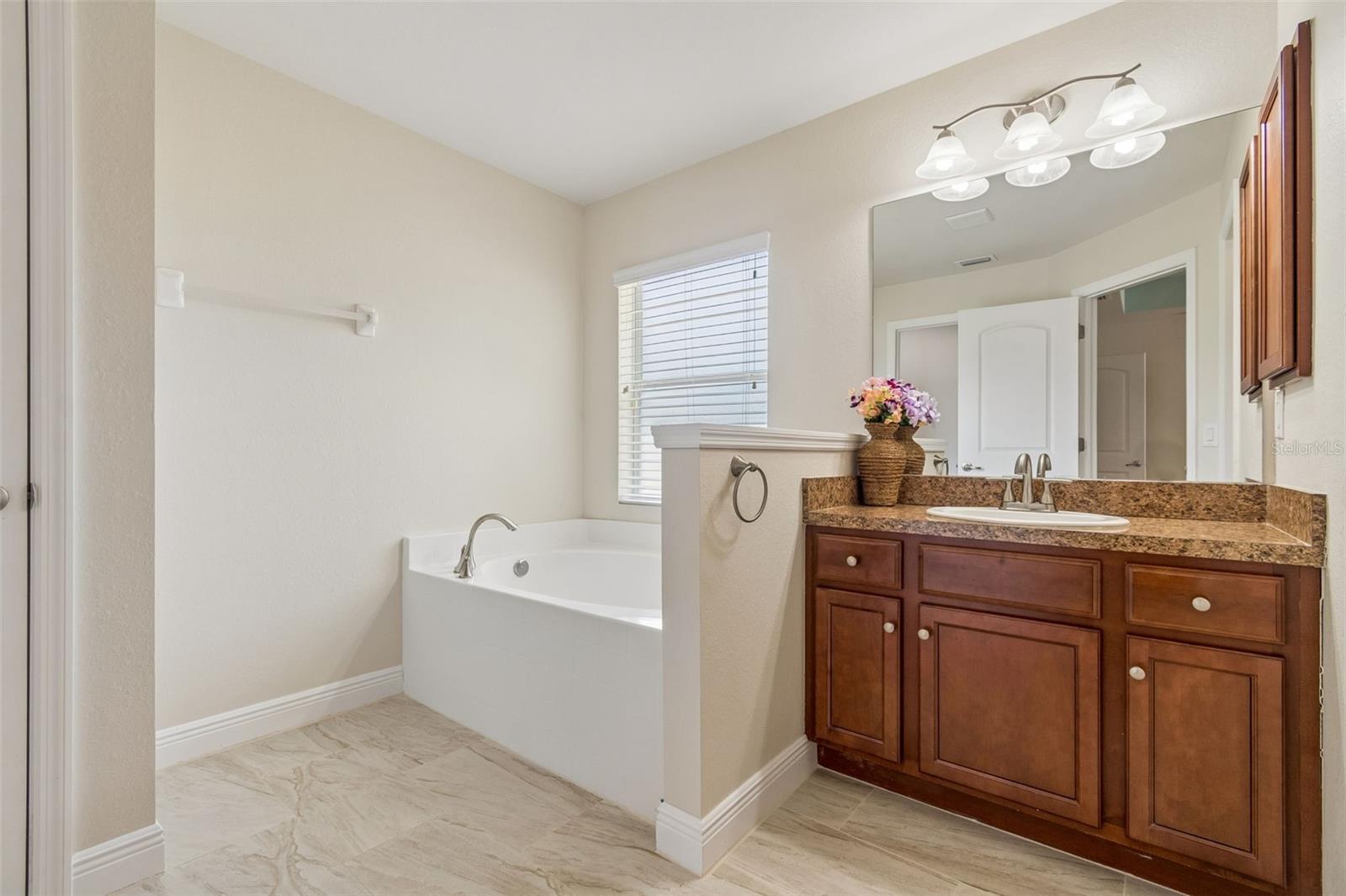 PORT CHARLOTTE SUB 30 - Residential Lease