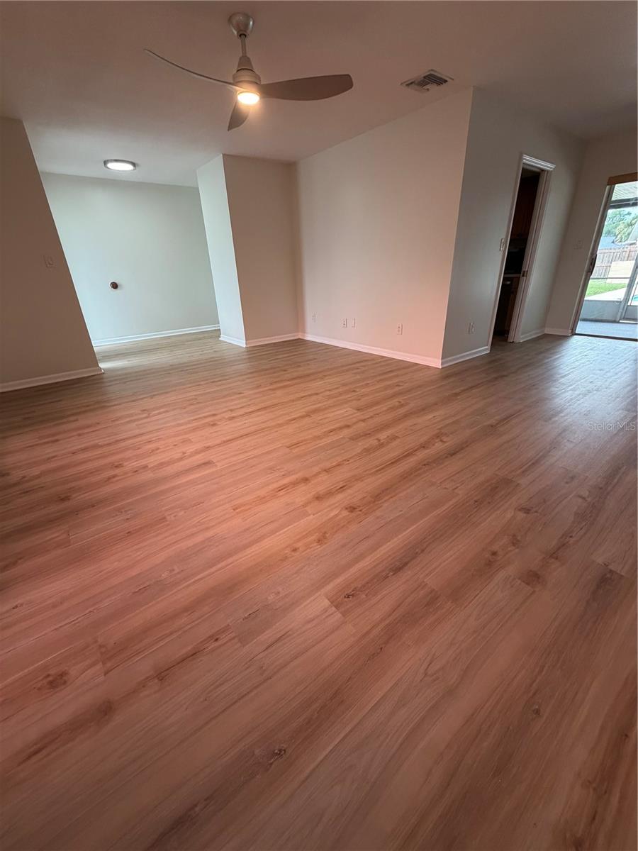 IMPERIALAKES PH ONE - Residential