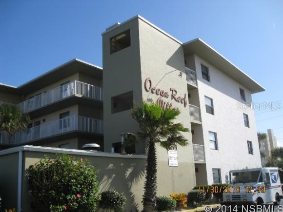 Fresh Paint and new HVAC system and wonderful ocean and pool views from this unit. The property qualifies for Freddie Mac First Look Initiative that will expire   February 11,2014. Only Owner Occupied and 2nd home buyers will be considered during this time period. Buyer will pay doc stamps on the deed. ;LocationDescription: Condo ;Water: City
