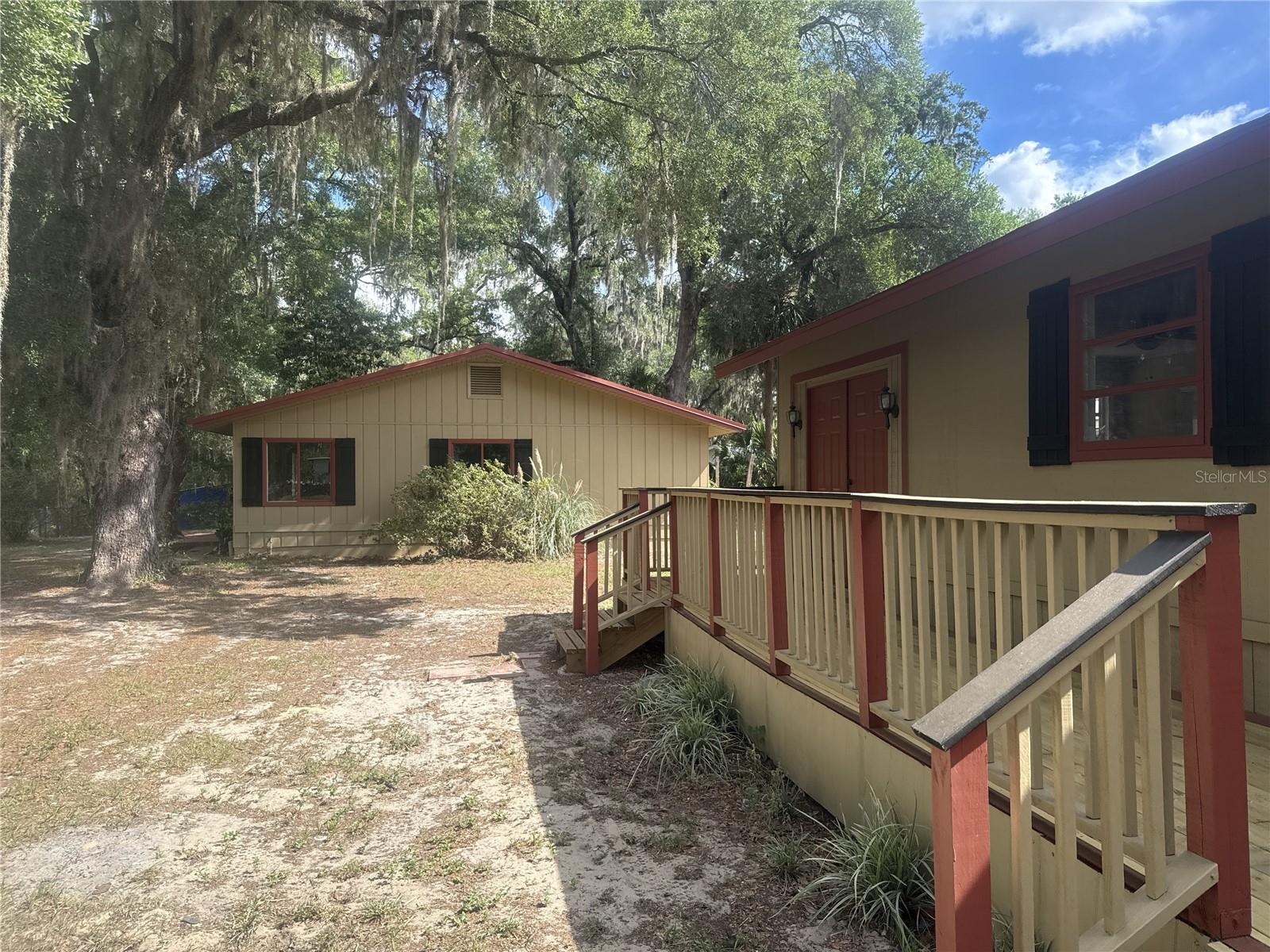 OAK COVE - Residential