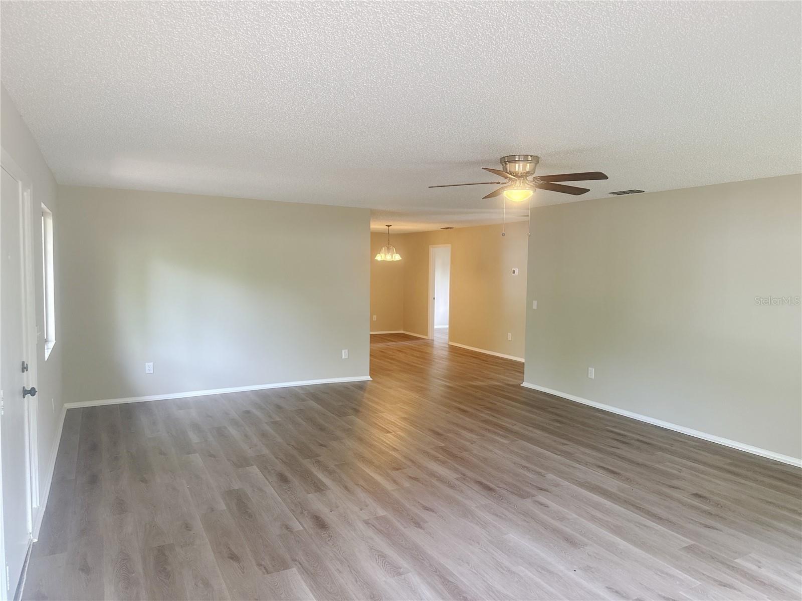 OAK COVE - Residential