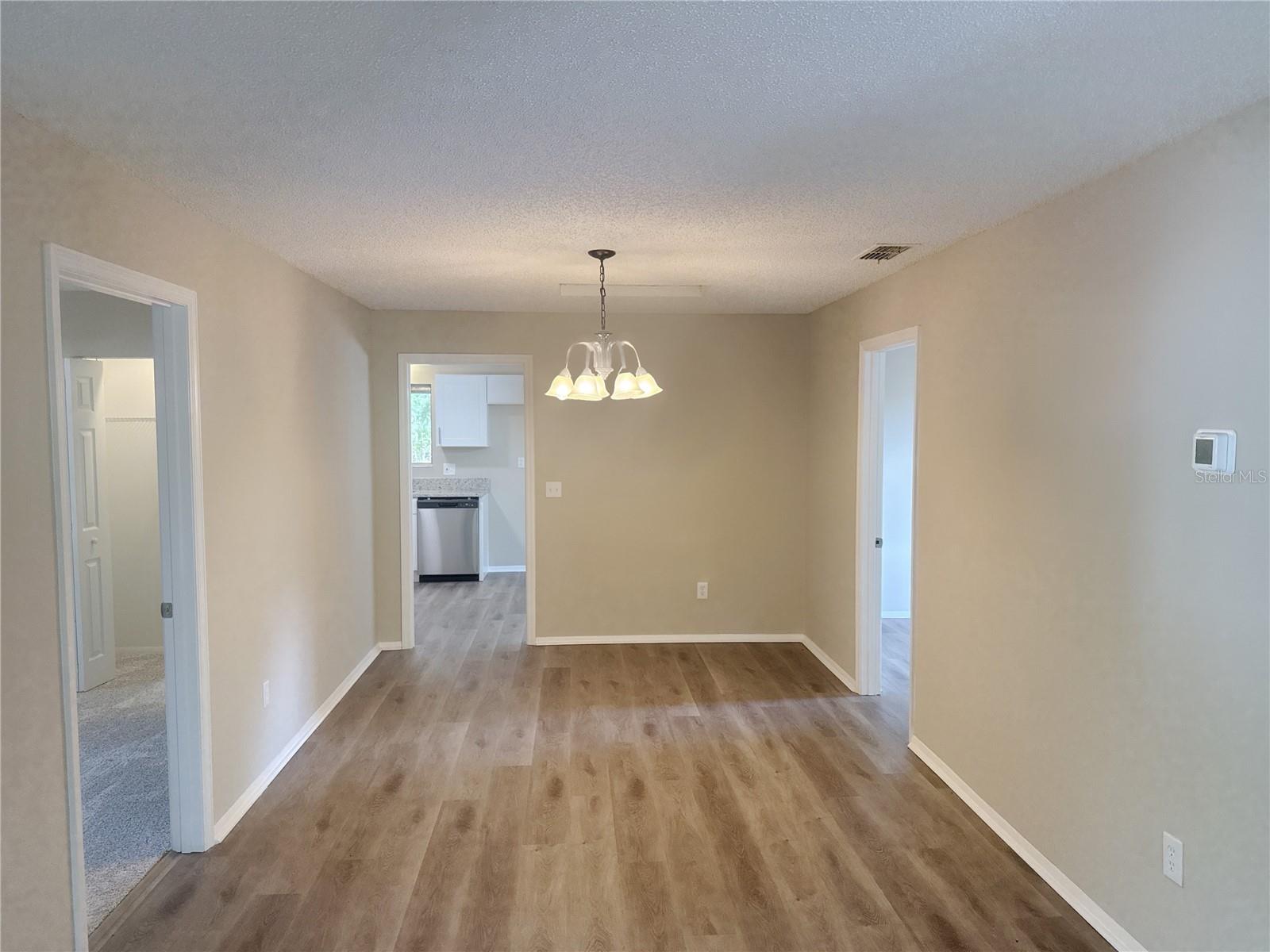 OAK COVE - Residential