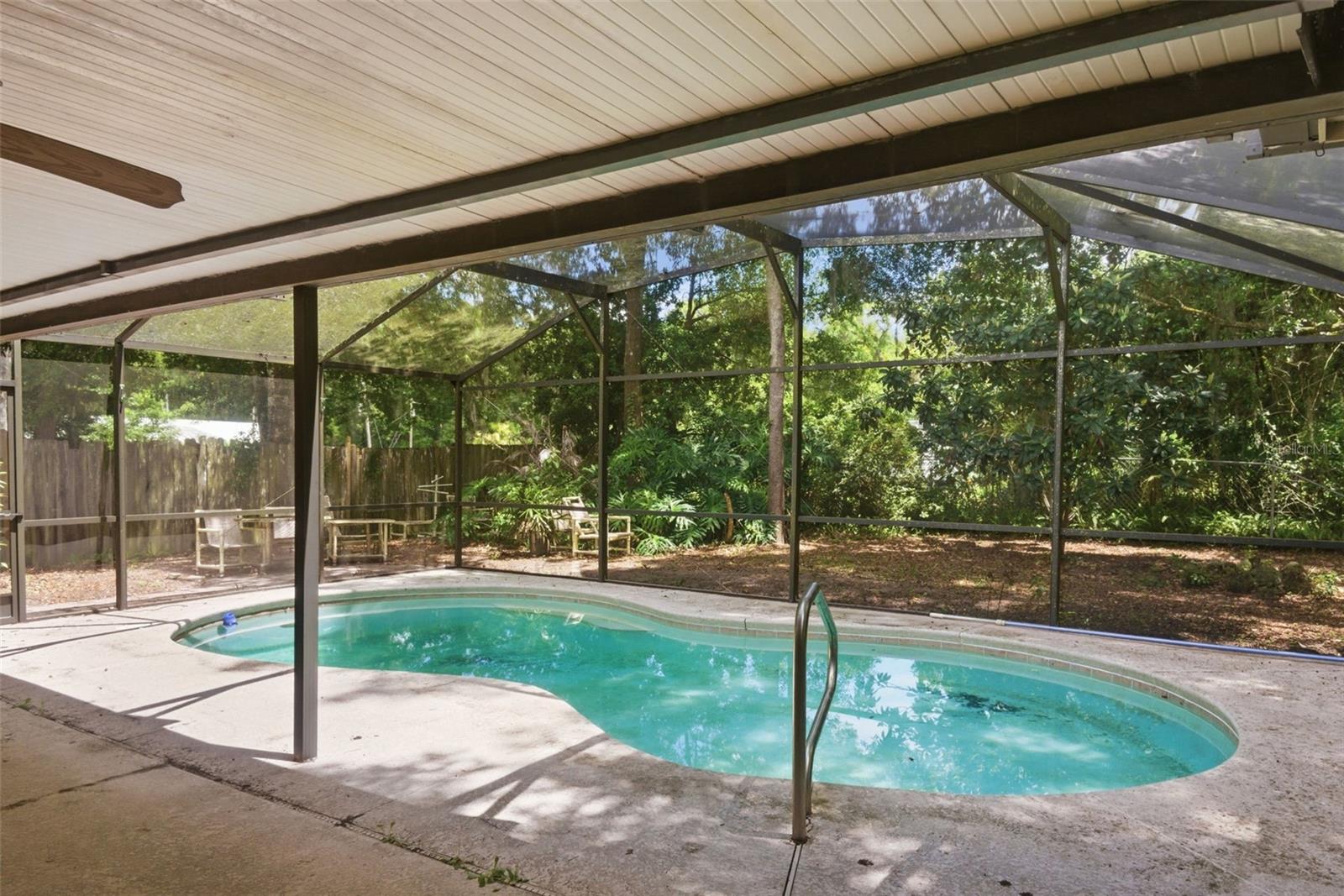 ROLLING OAKS - Residential